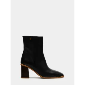 Black ankle boots with heel