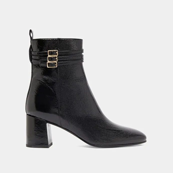 Buckle details ankle boots in black pleated patent