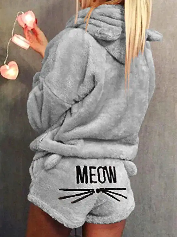 Cat Lover's Cozy Fleece Loungewear Set with Hoodie and Shorts