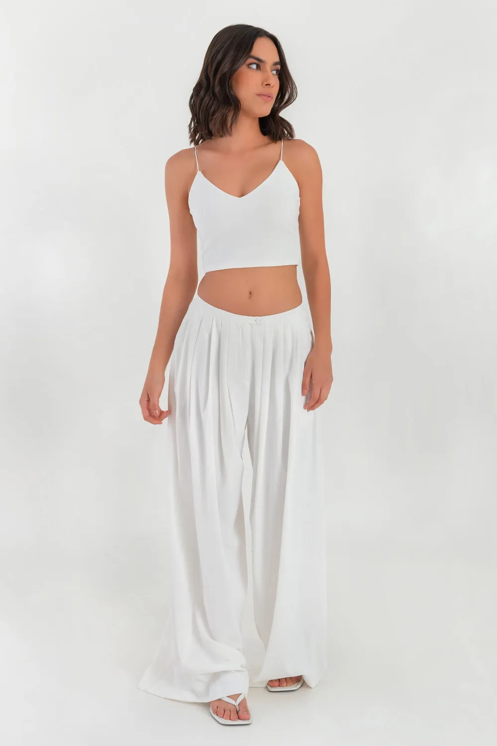 Crop top tirantes escote v