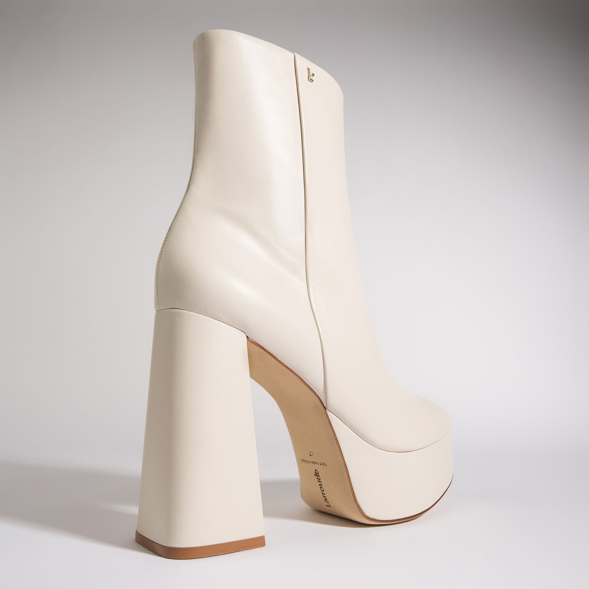 Dolly Boot In Ivory Leather