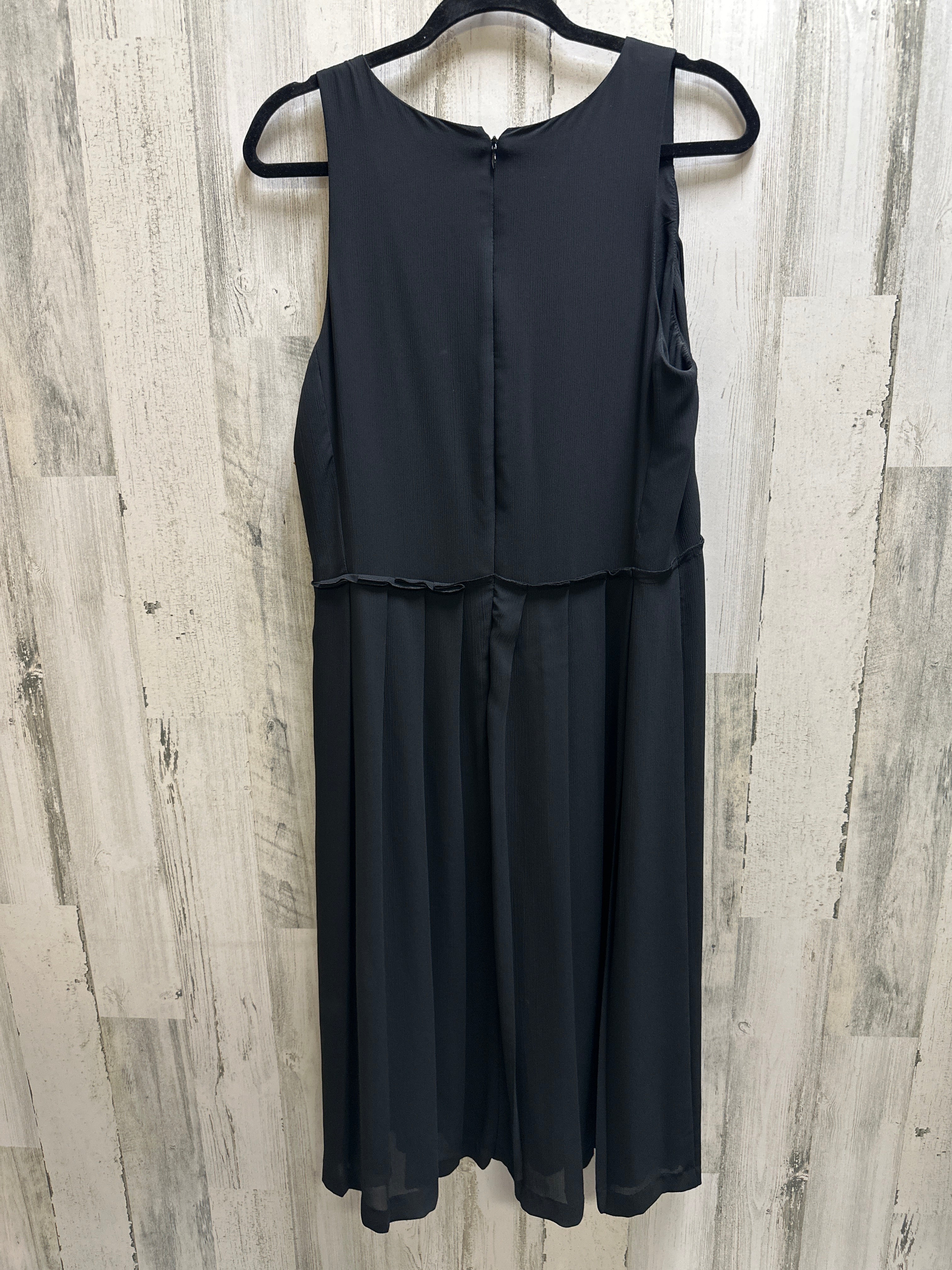 Dress Casual Midi By Ann Taylor  Size: L