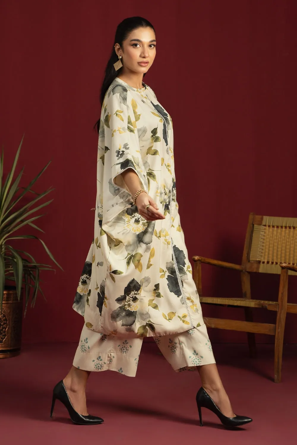 Ittehad Textiles Printed Crepe Linen Unstitched 2Pc Suit LF-CRL-2301