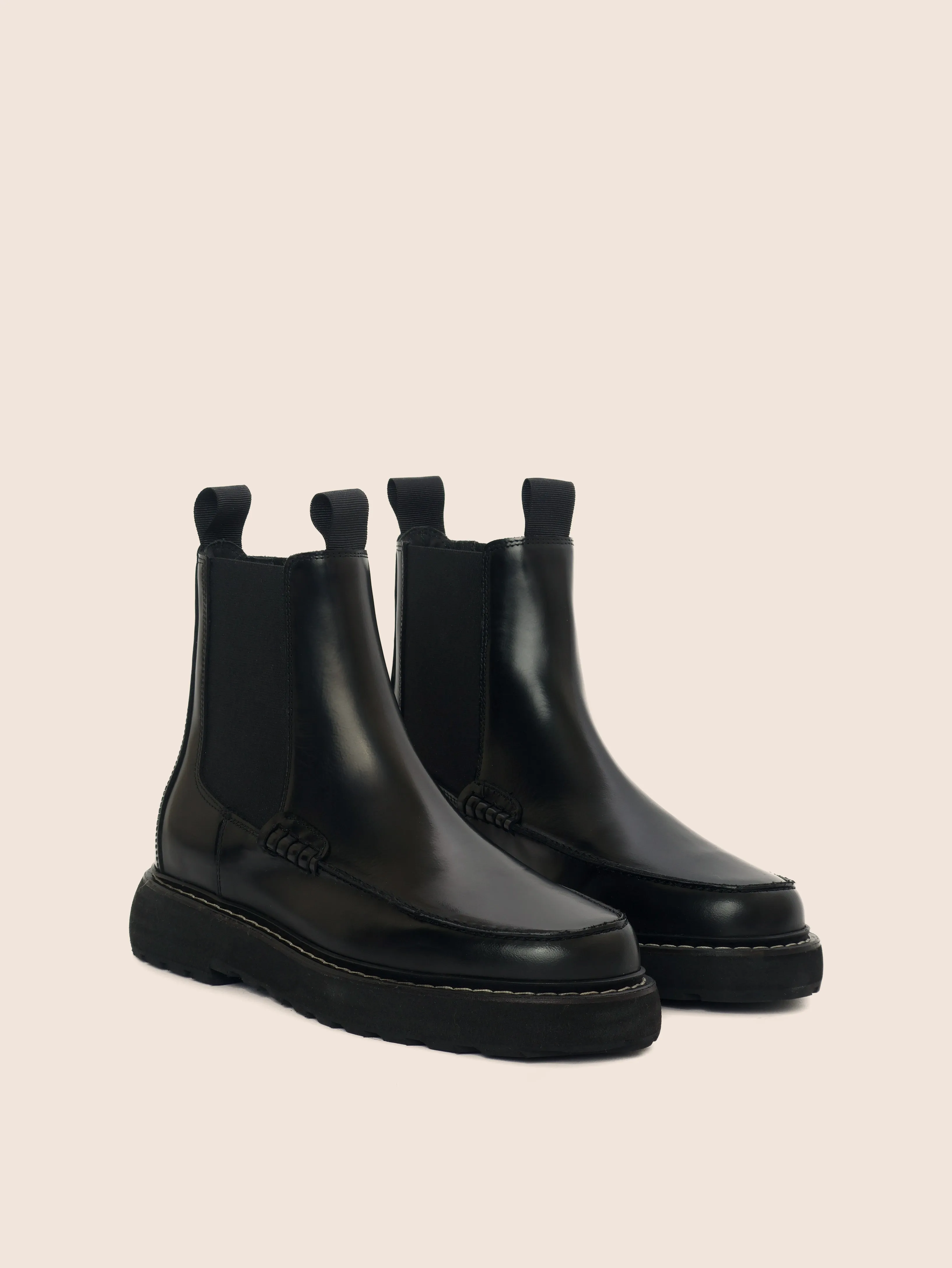 Lagoa Black Brushed Unlined Boot