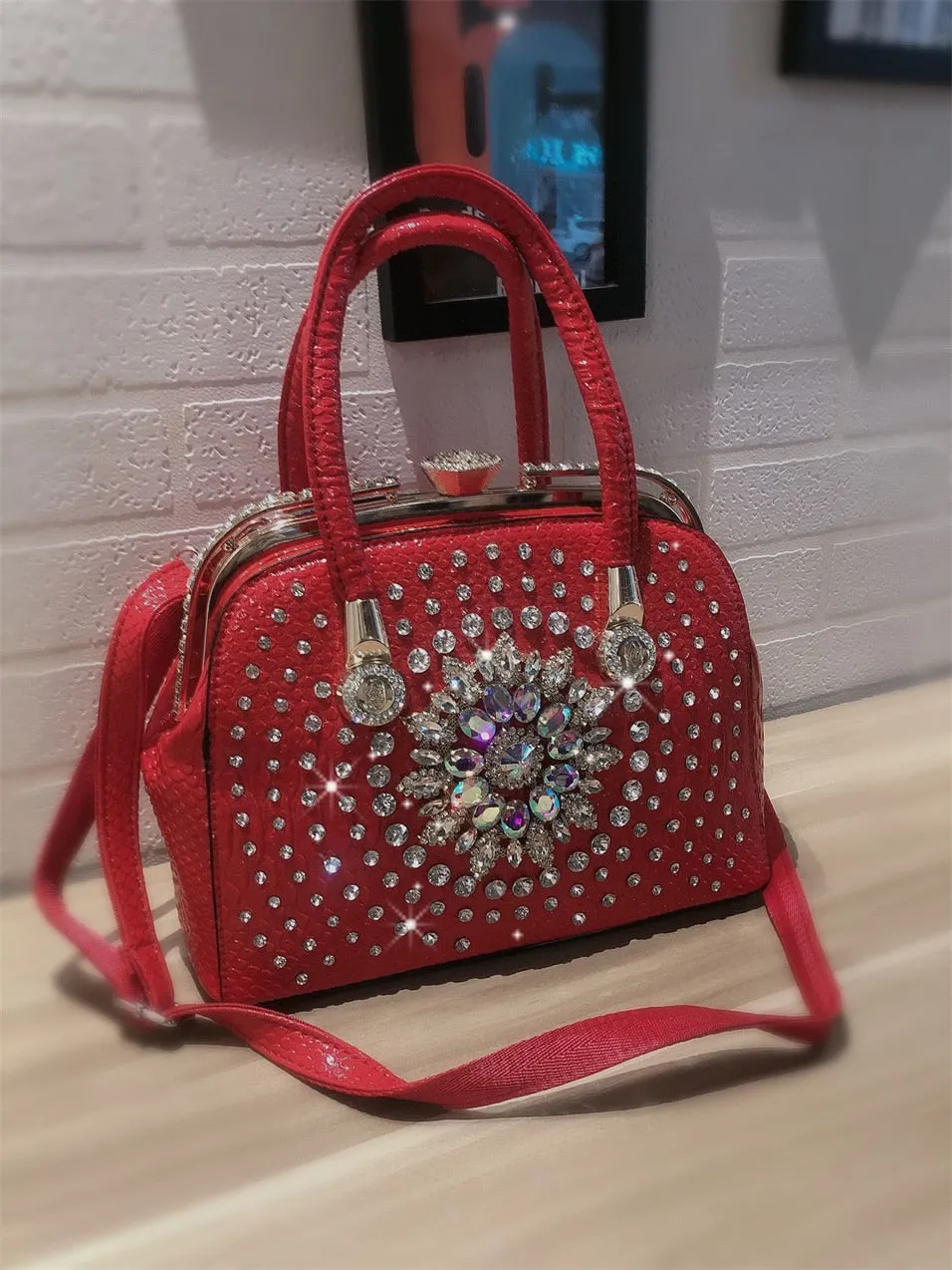 Luxury Fashion Leather Women Diamond Rhinestone Evening Bag Portable Shoulder Messenger Handbags