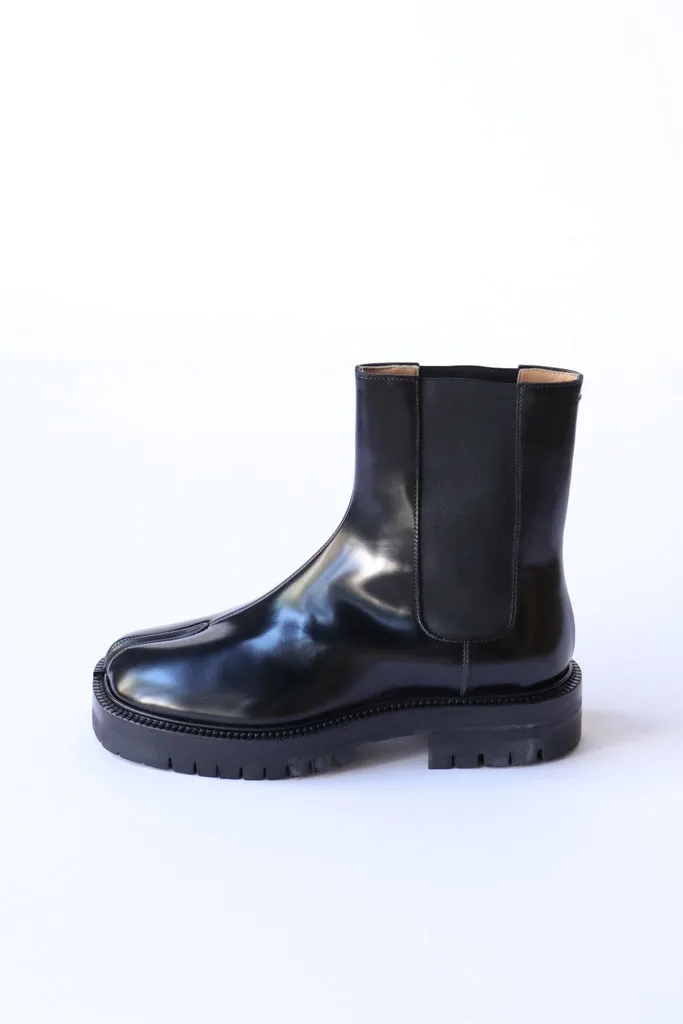 Maison Margiela Tabi Chelsea Boot in Black