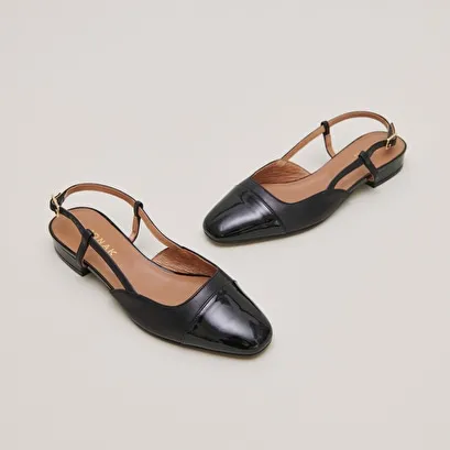 Slingbacks ballet flats in black patent and leather