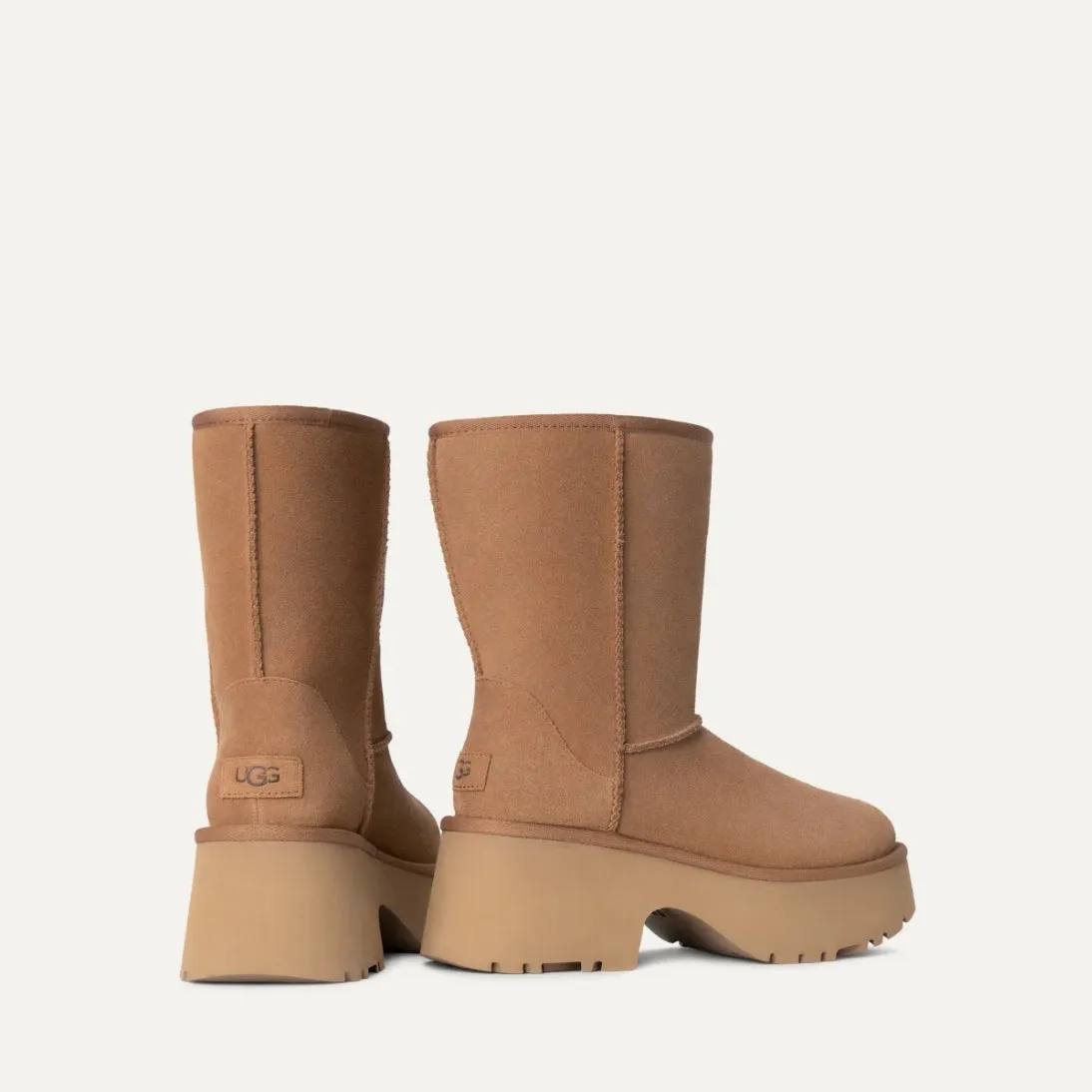 UGG Classic Short New Heights Boot Chestnut 1158310