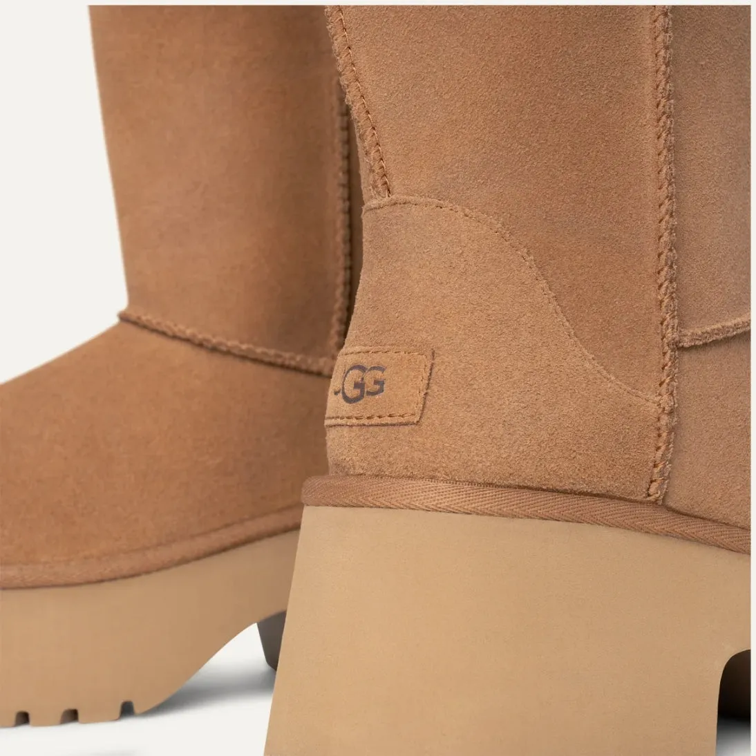 UGG Classic Short New Heights Boot Chestnut 1158310